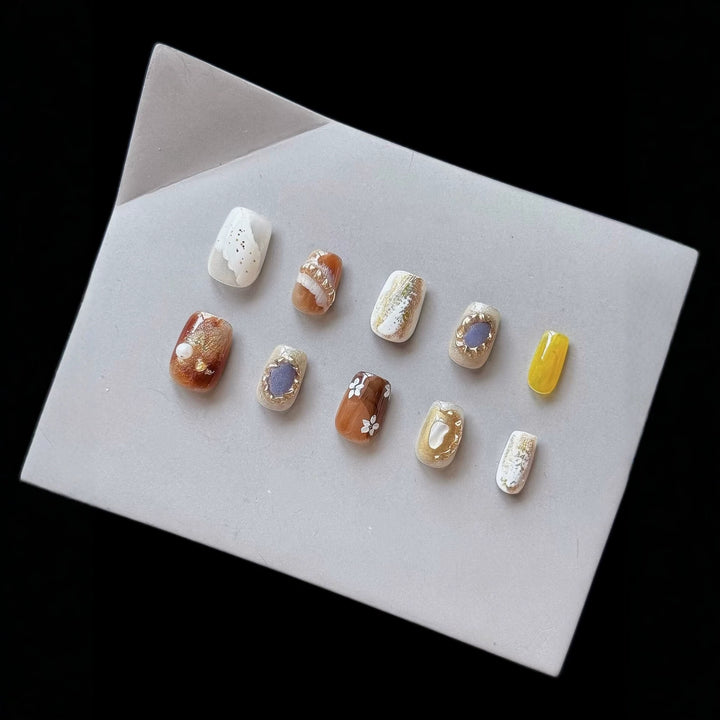 Artistic Decorative Press-On Nail Kit