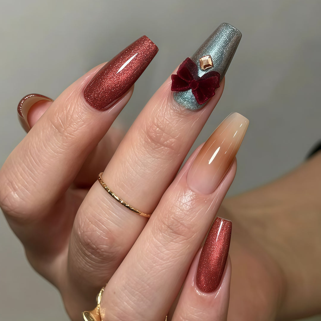 Artificial nails in elegant glamour design Kalsten
