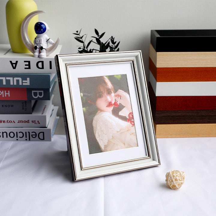 Elegant Display Photo Frame
