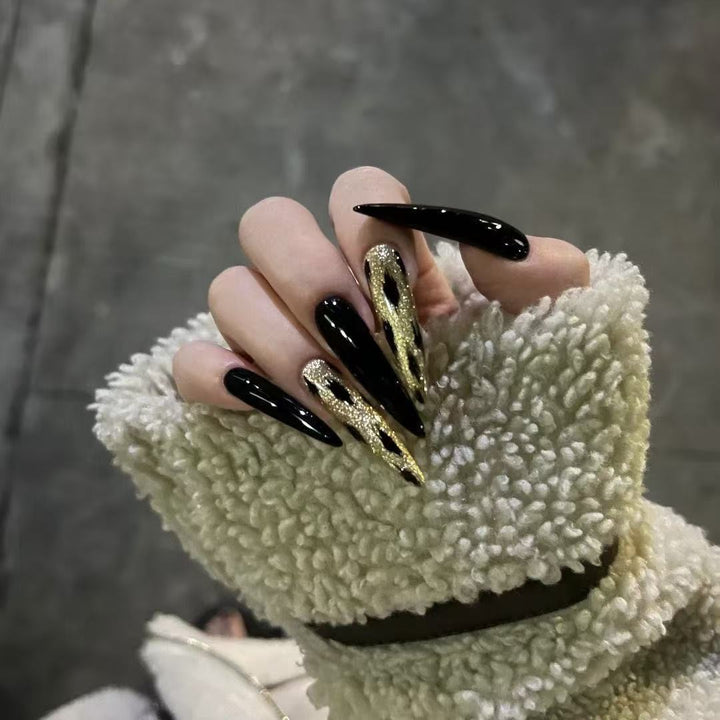 Elegant Stiletto Press-On Nails with Gold Accent