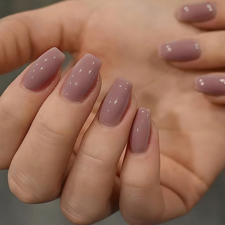 Glossy Long-Lasting Nail Extensions