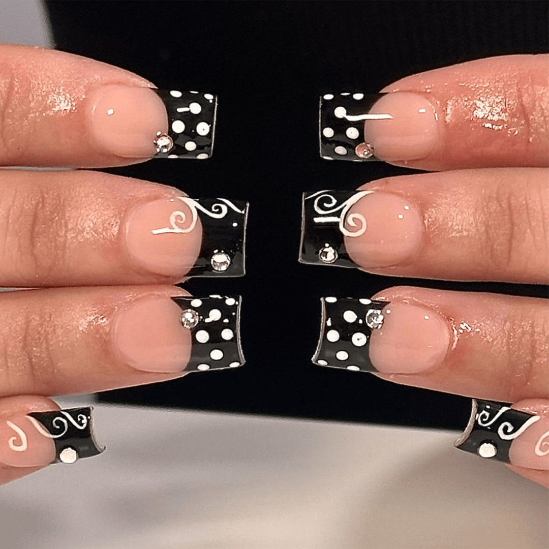 Artful nail art with modern embellishments and accents Kalsten