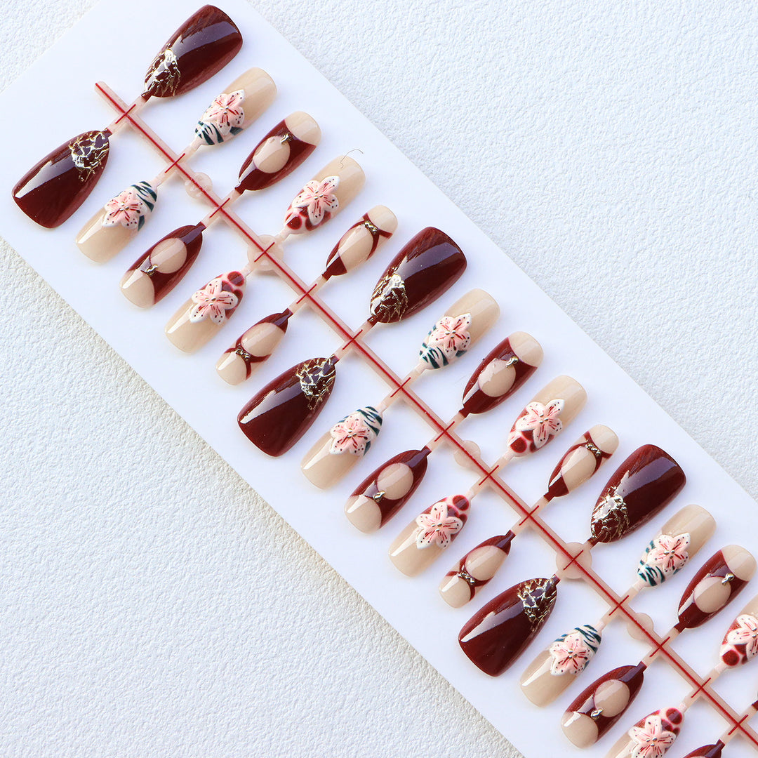 Decorative Nail Art Press-On Set