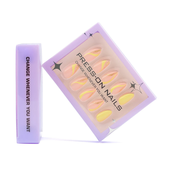 Artificial Press-On Nails with glamorous designs Kalsten