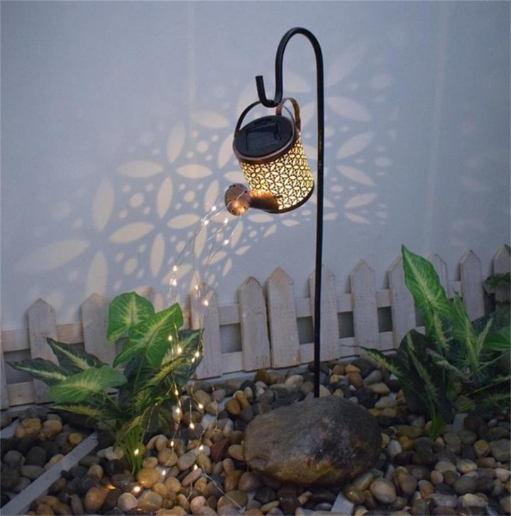 Decorative Solar Watering Can Light Kalsten