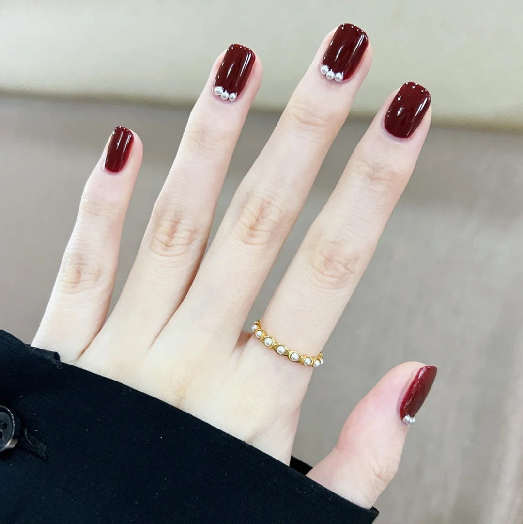 Elegant Glossy Press-On Nails with Rhinestone Accents