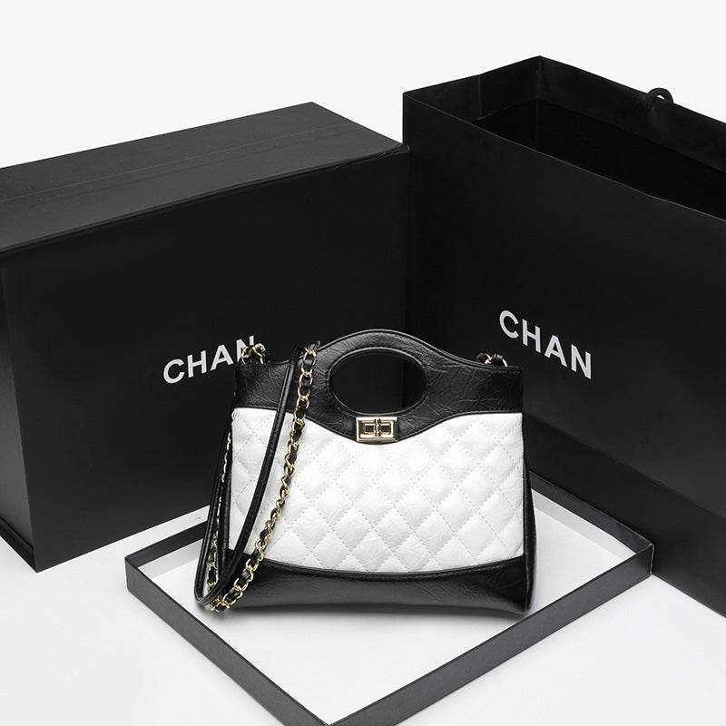 Chic Quilted Shoulder Bag
