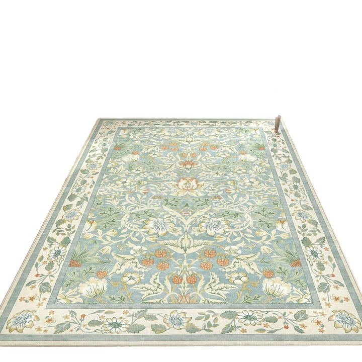 Vintage-Inspired Floral Area Rug