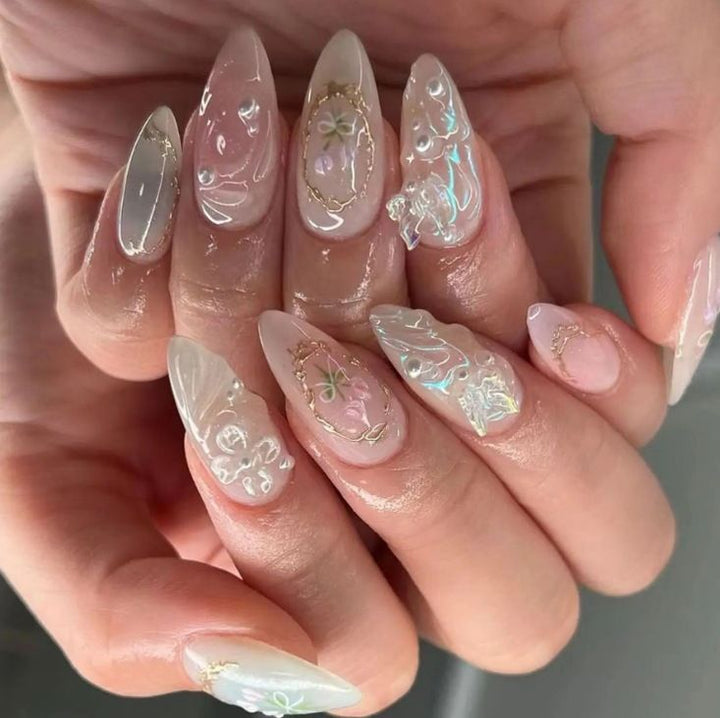 Nail art set with filigree floral decorations Kalsten