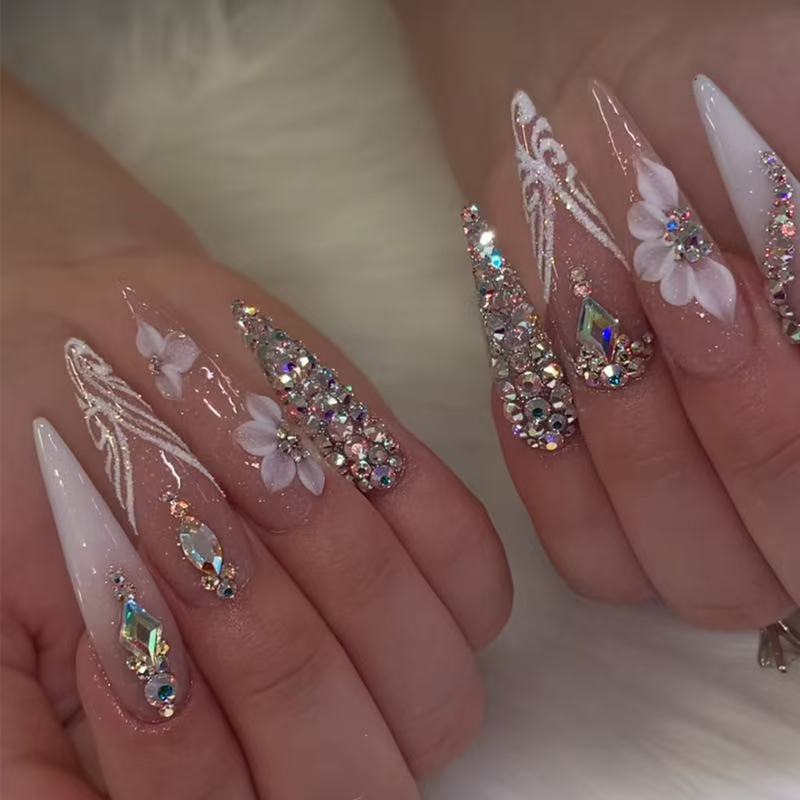Luxury Rhinestone Stiletto Nail Set
