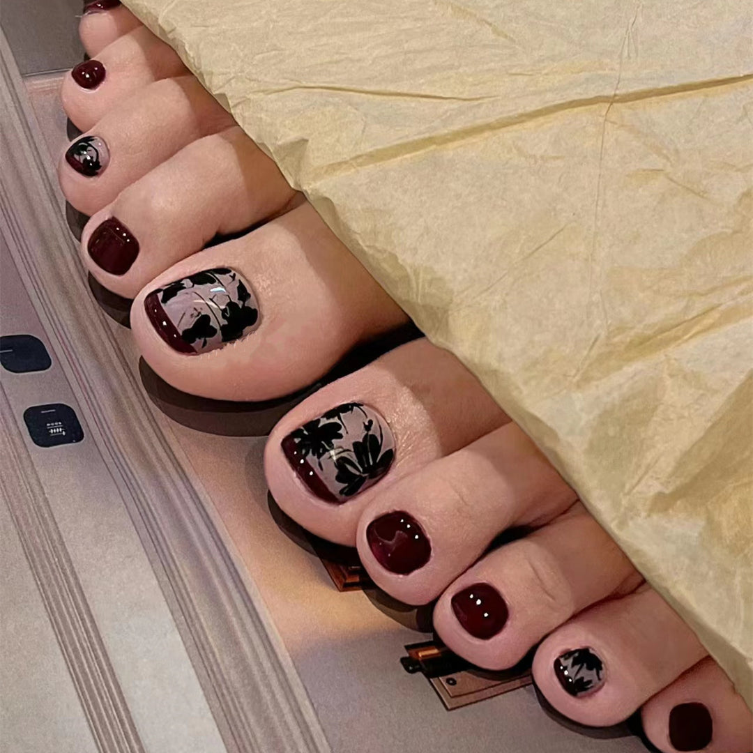 Floral Design Press-On Toenail Art Set
