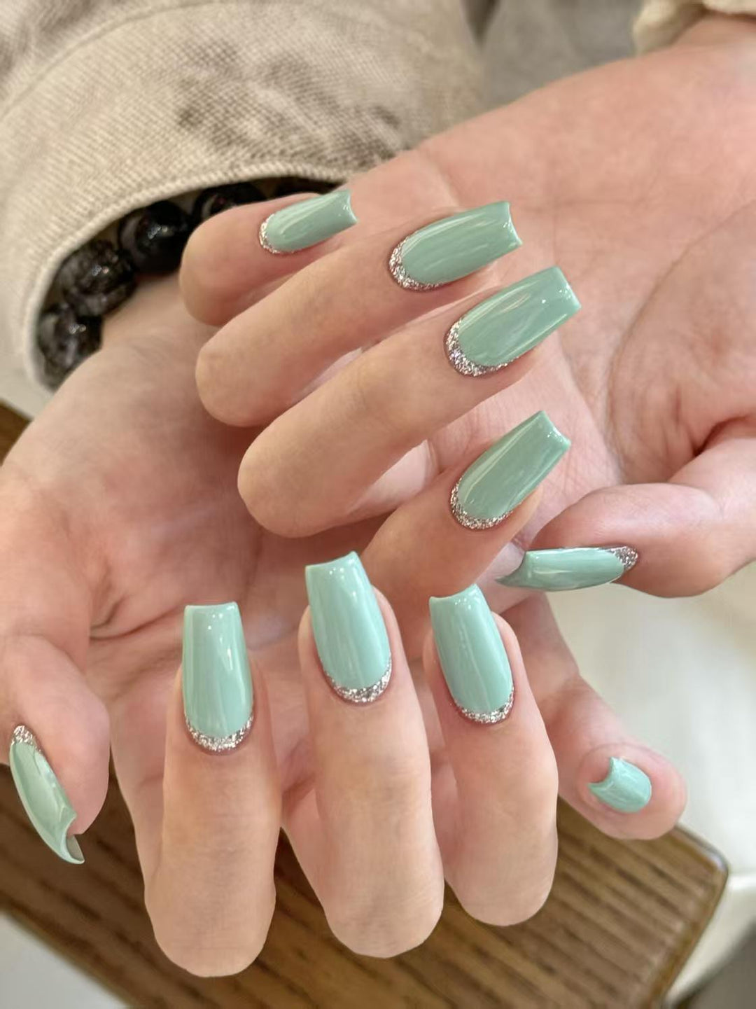 Elegant Glitter French Tip Nail Extensions