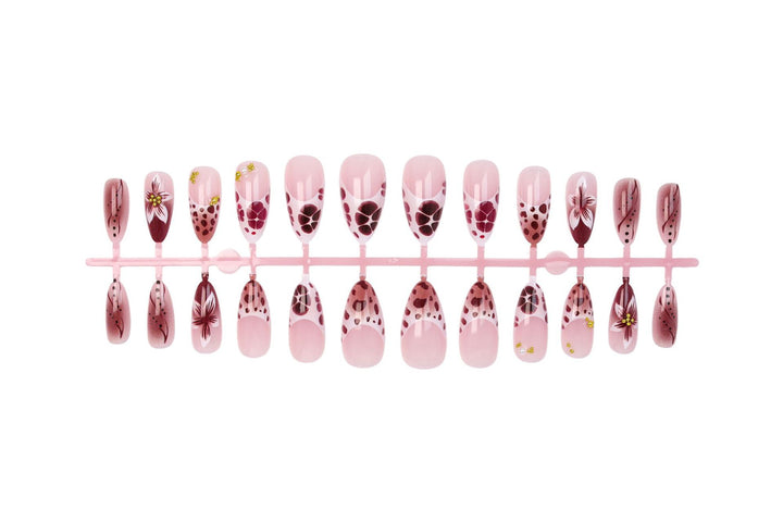 Acrylic nail set with floral and modern decorations Kalsten