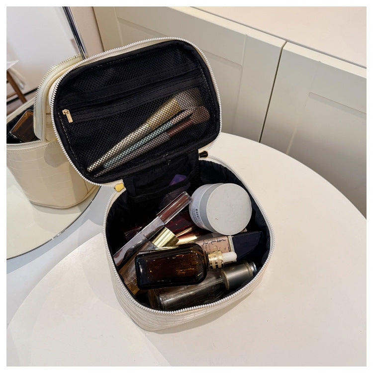 Elegant Crocodile Texture Cosmetic Organizer
