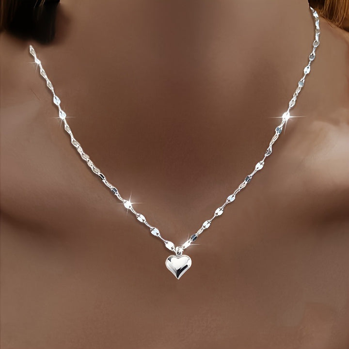 Heart-Shaped Pendant Necklace Kalsten