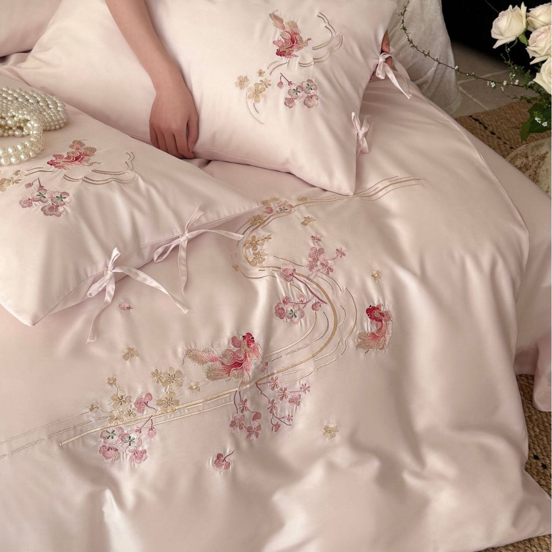 Embroidered satin bedding set with ribbon ties and delicate floral embroidery Kalsten