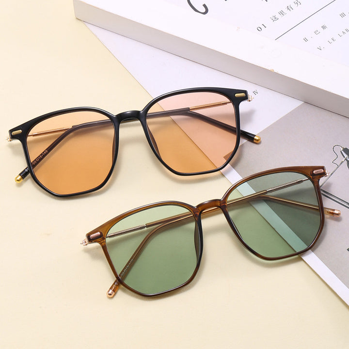 Ladies Fashion Glasses in Timeless Square Design Kalsten