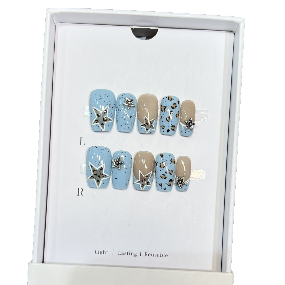 Stylish Nail Art Kalsten
