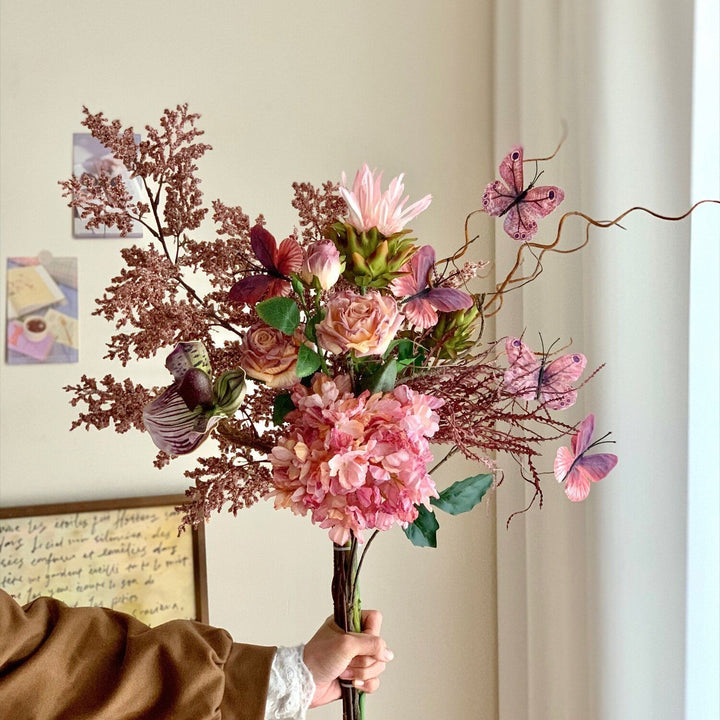 Luxurious Floral Arrangement
