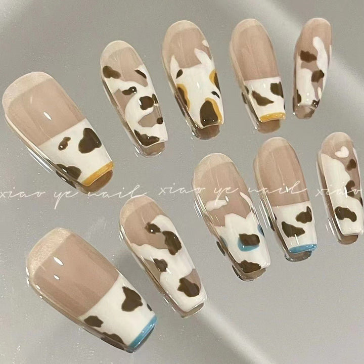 Artistic Cow Print Press-On Nail Set