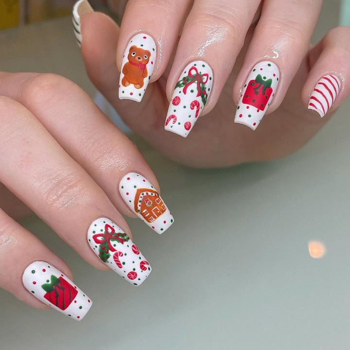 festive nail tips Kalsten