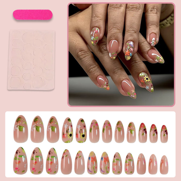 Nail art set with floral designs and elegant shine Kalsten