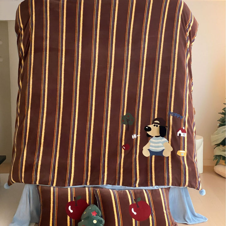 Children's bedding set in retro stripe look with appliquéd motif patches