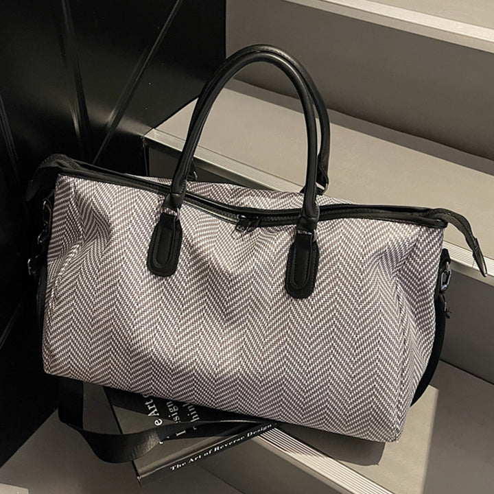 Elegant Travel Bag with Innovative Compartment Design Kalsten