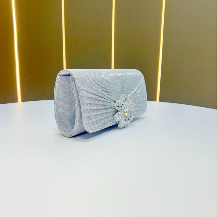 Decorative Rhinestone Flower Evening Clutch