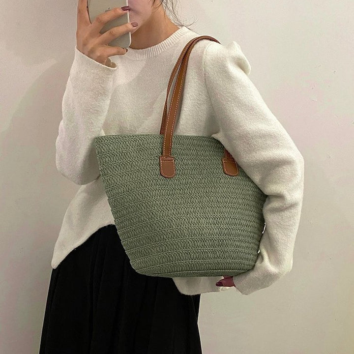 Designer tote bag with elegant faux leather handles Kalsten
