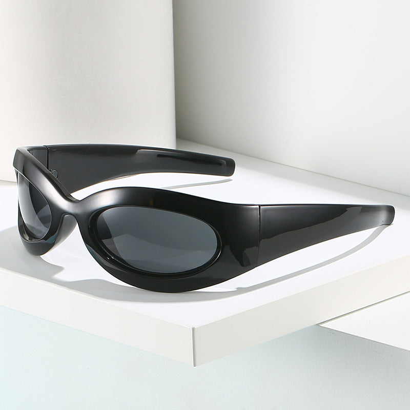 Ladies trendy sports sunglasses with aerodynamic design Kalsten