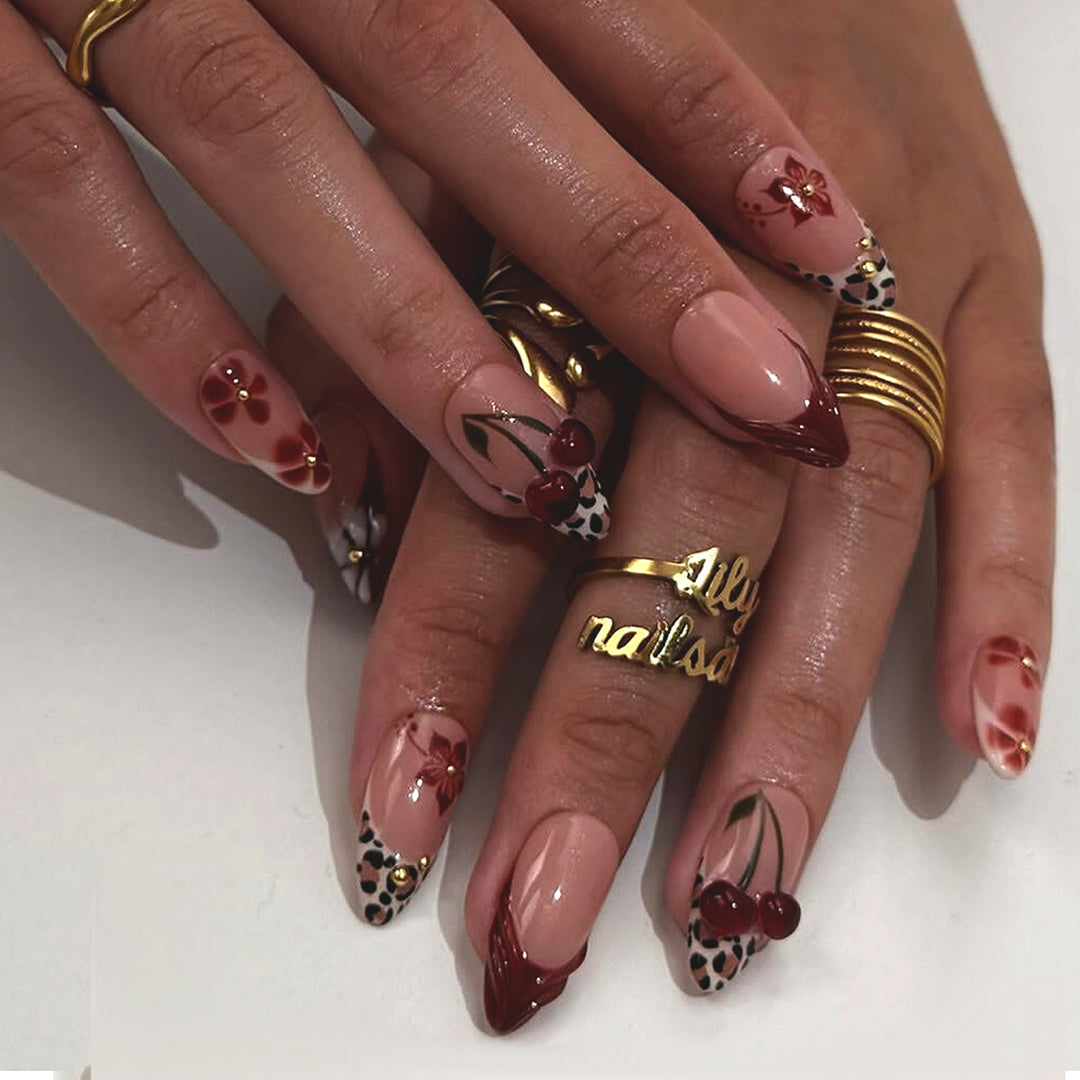 Artificial artificial fingernails with floral and animal motifs Kalsten