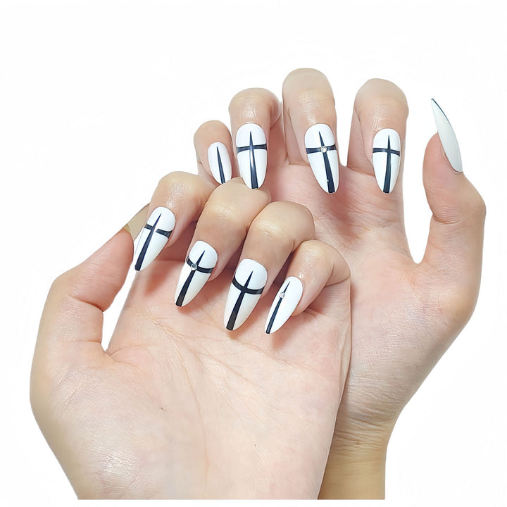 Artificial nails with floral 3D applications Kalsten