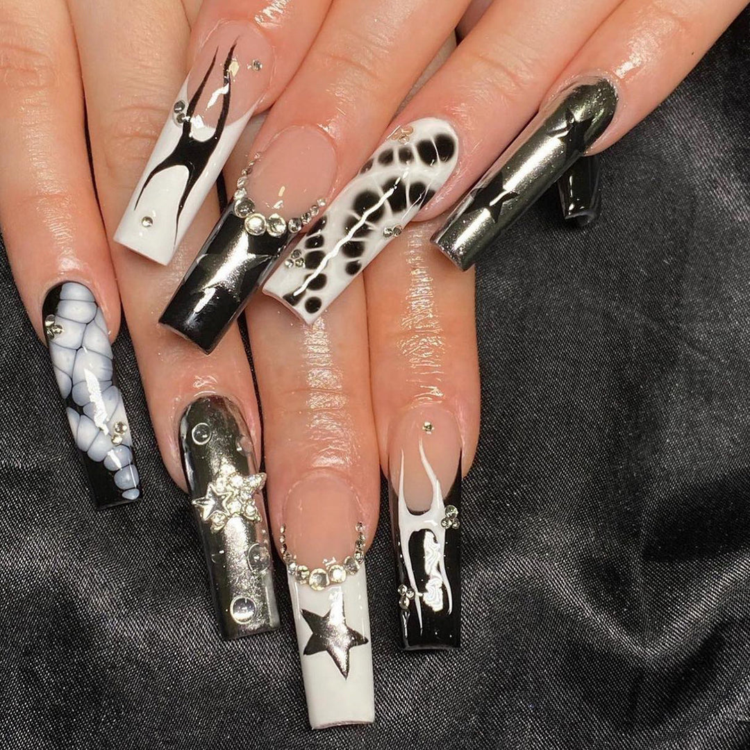 Artificial Nail Set with Glamour Accents Kalsten