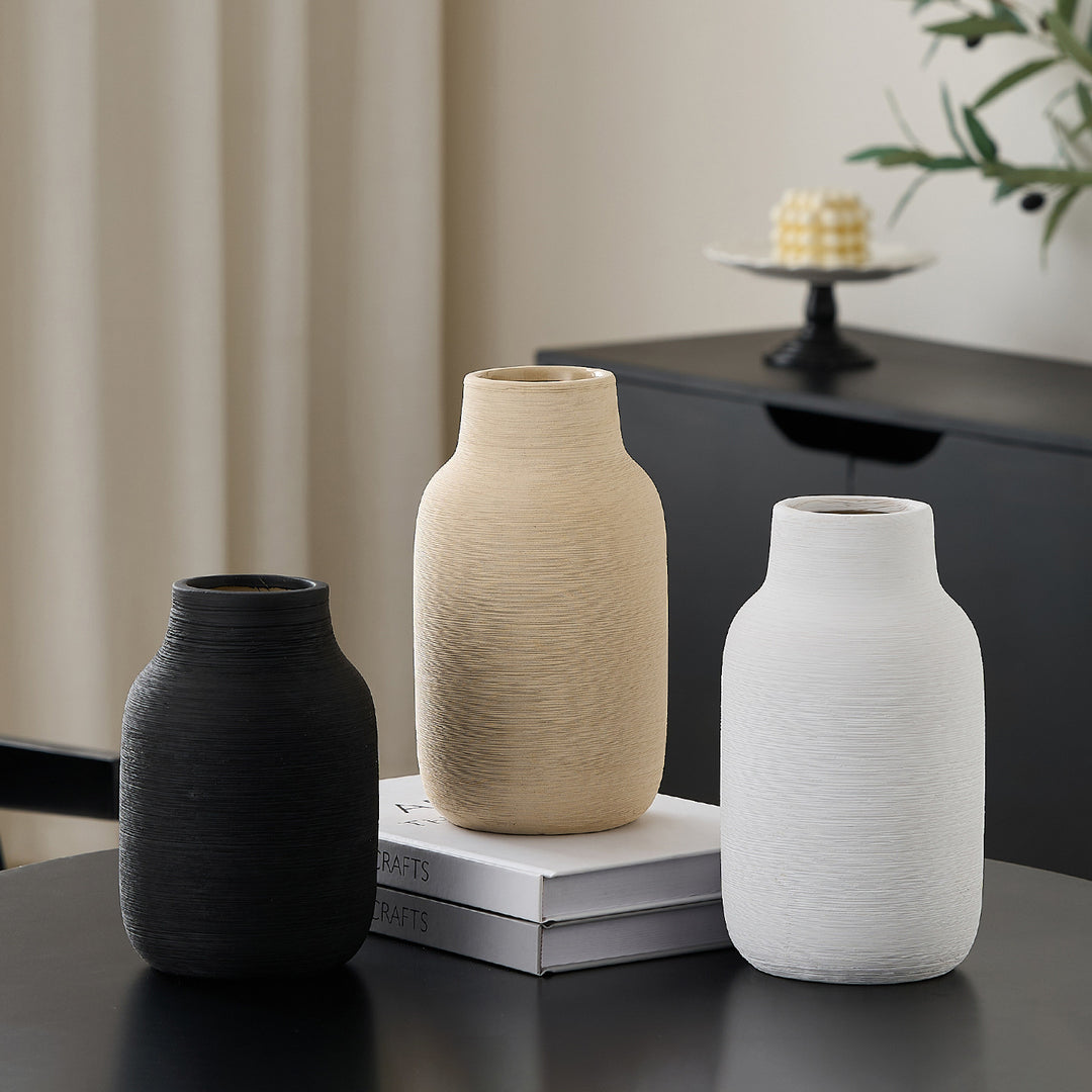 Handcrafted ceramic vase Kalsten