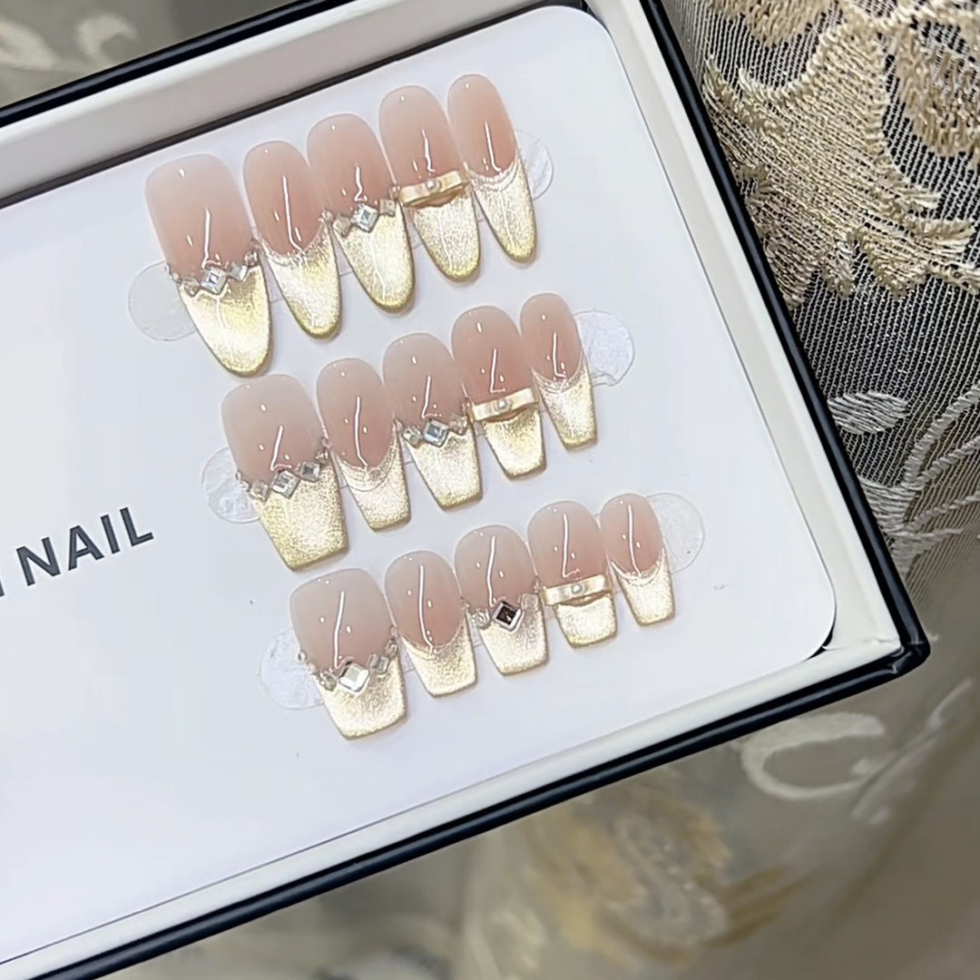Premium Decorative Press-On Nails Kalsten