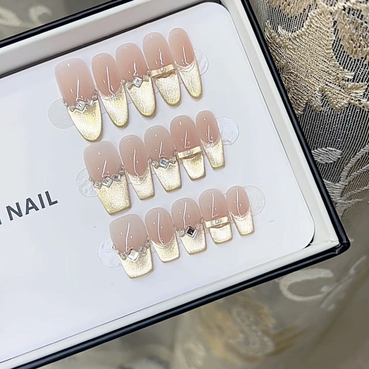 Premium Decorative Press-On Nails Kalsten