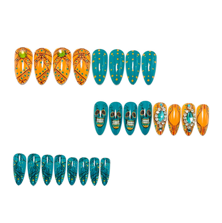 Artificial artificial nails with skull design and glitter embellishments Kalsten