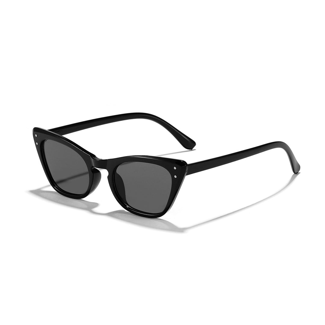 Ladies Cat-Eye Sunglasses with Mirrored Lenses and Stylish Frame Kalsten