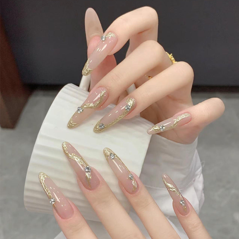 Glamorous Nail Designs Kalsten