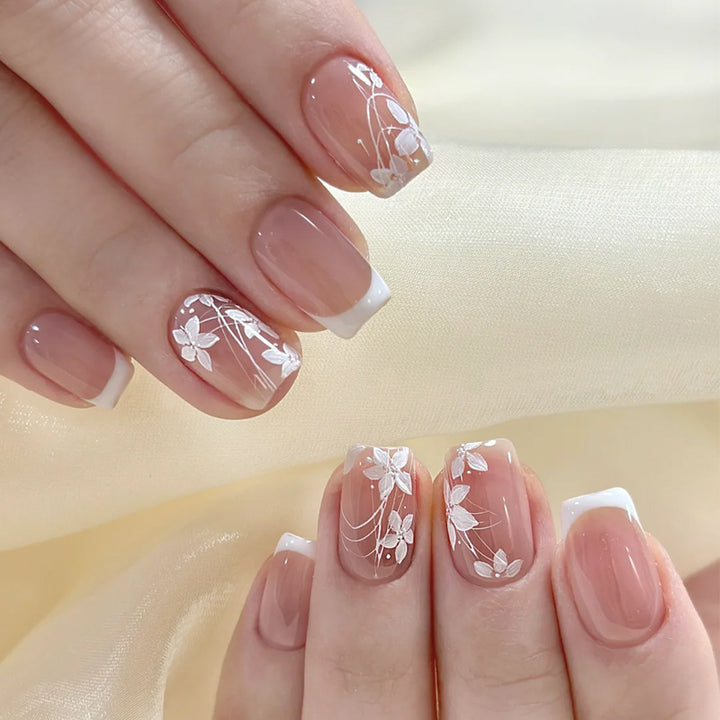 Stylish Press-On Nail Set with Elegant Floral Accents Kalsten