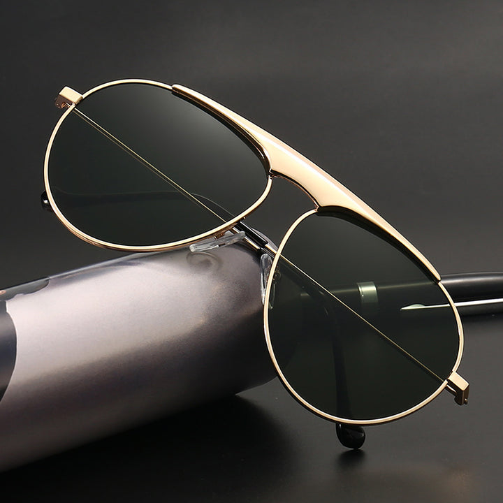 Fashionable Pilot Sunglasses Kalsten