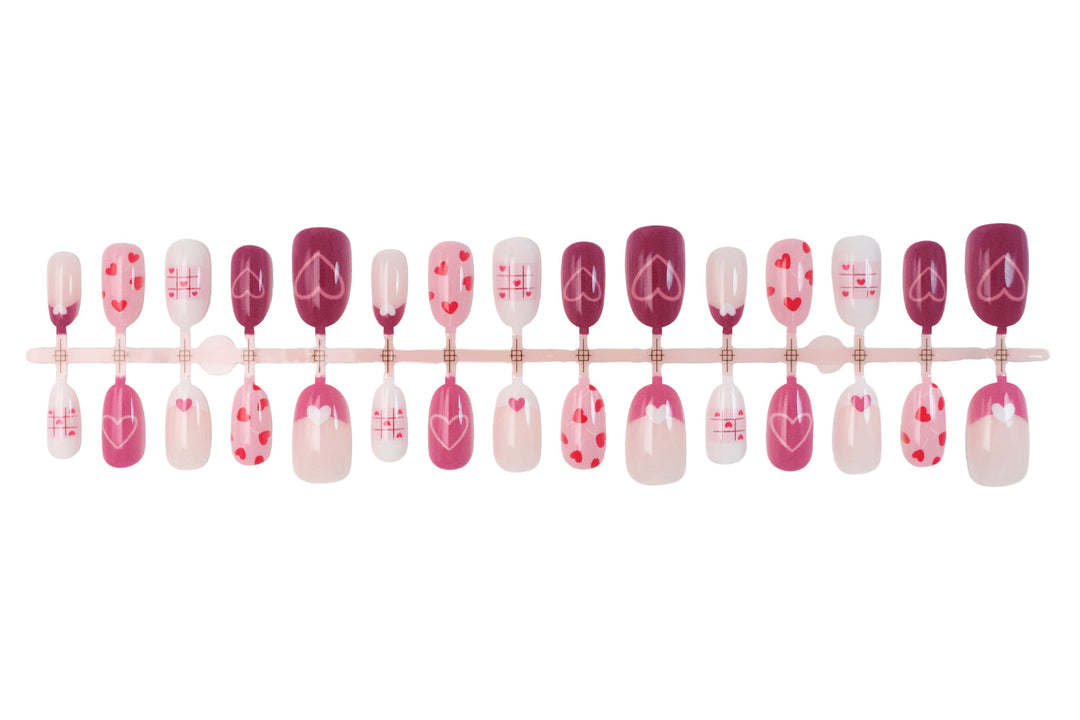 Acrylic nail set with romantic heart motif and creative patterns Kalsten