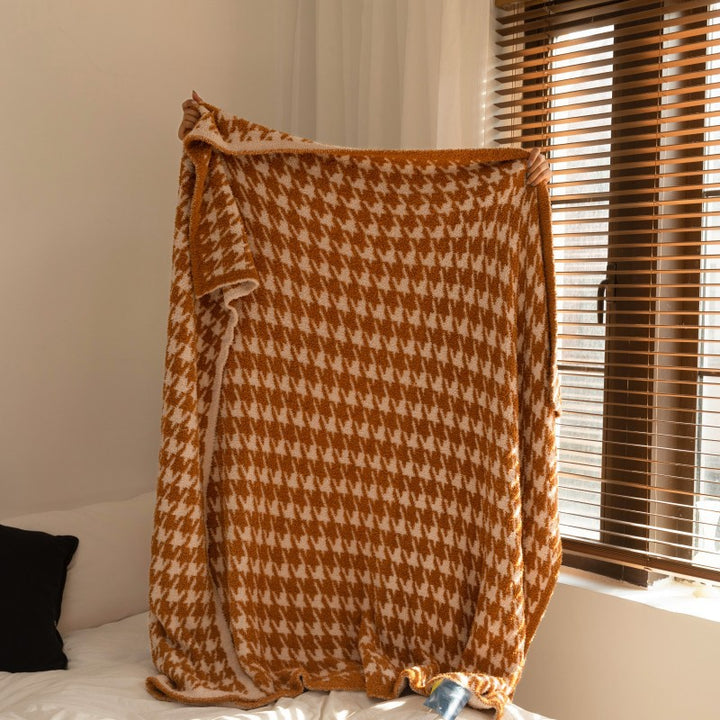 Cozy Decorative Patterned Blanket