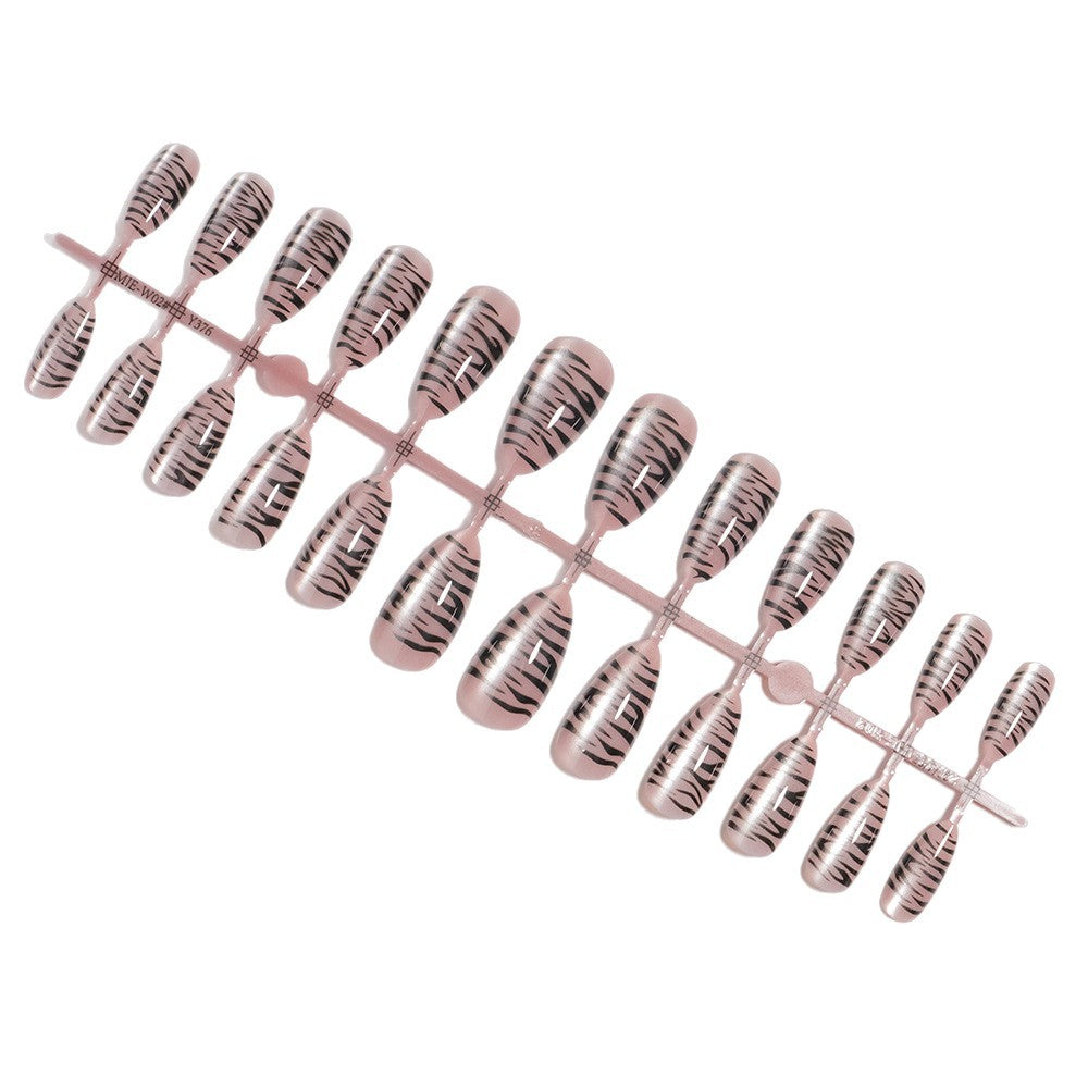 Artistic Press-On Nail Set with Tiger Stripe Design Kalsten