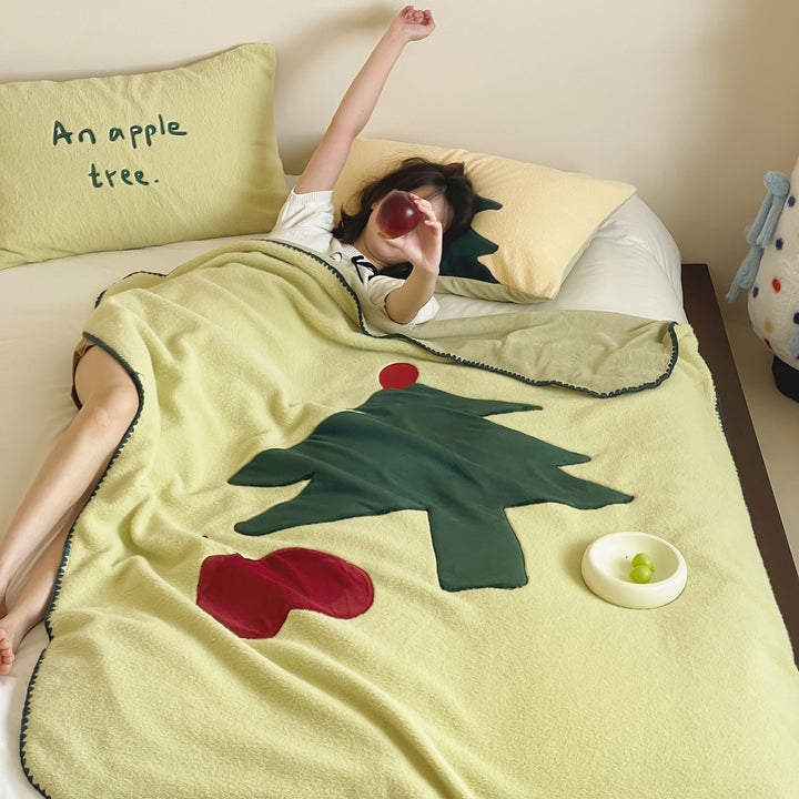 Cozy Animal-Themed Blanket Kalsten