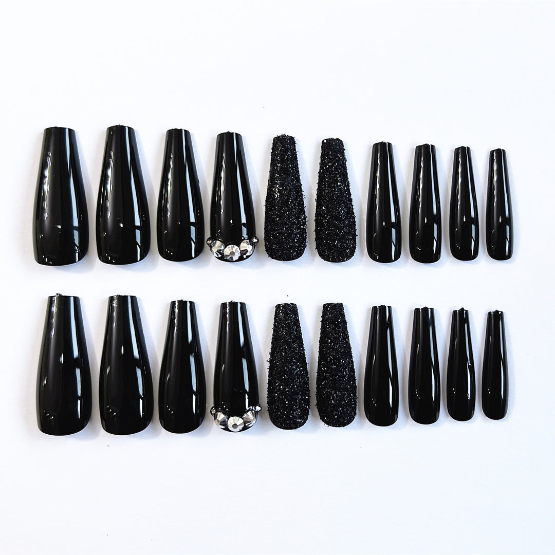 Glamorous Rhinestone-Studded Press-On Nail Tips