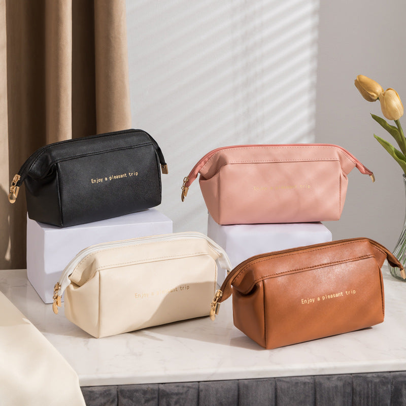 Travel-Friendly Makeup Pouch Kalsten