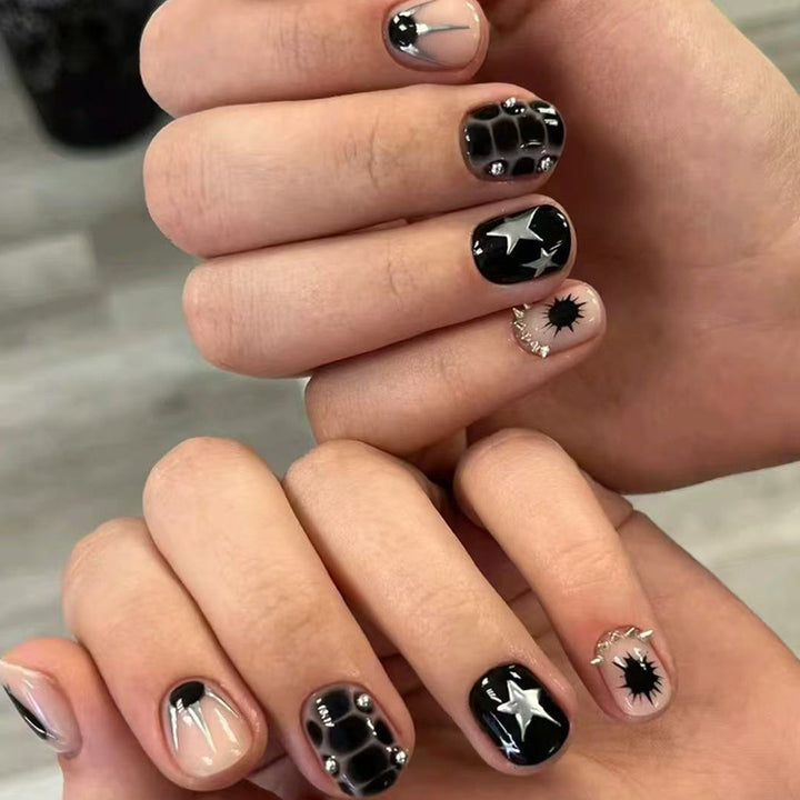 Art nail set with creative geometric designs Kalsten