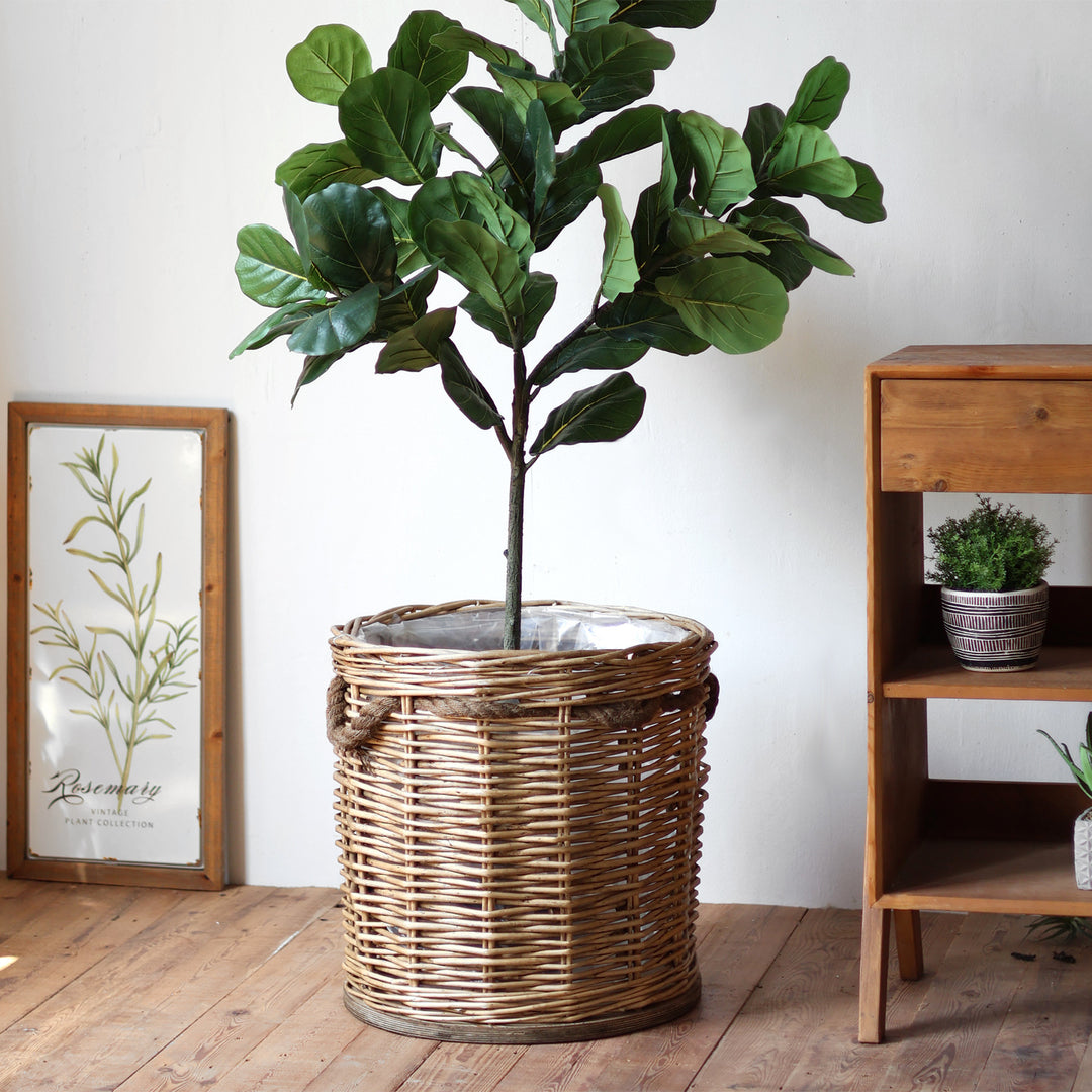 Handcrafted laundry basket with weaving Kalsten